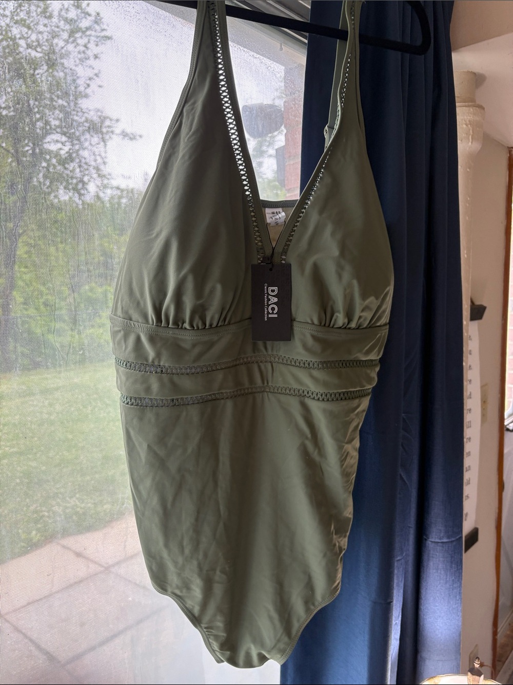 Daci Womens Olive Green V-Neck One-Piece Swimsuit
